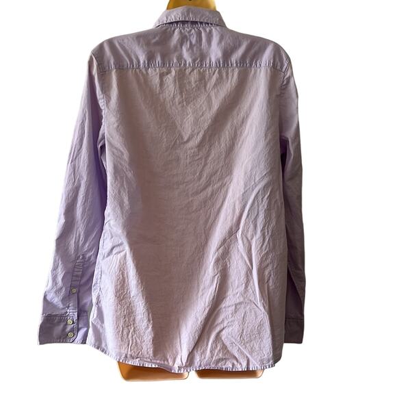 Gap Fitted Boyfriend Shirt Light Purple Woman Size Medium Button Front Collar - Picture 3 of 9